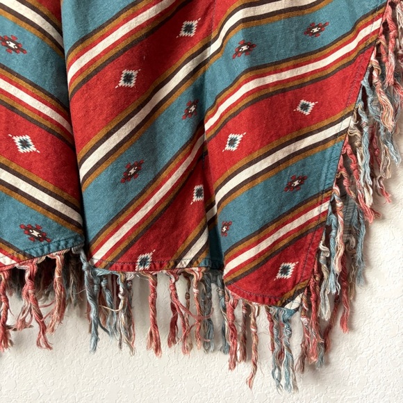 Ryan Michael L/XL Linen Blend Southwestern Printed Tassel Trim Poncho Top - Picture 8 of 14